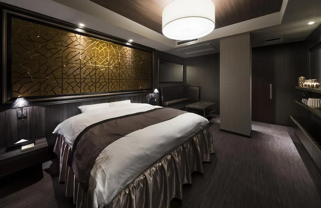 N Hotel-1
